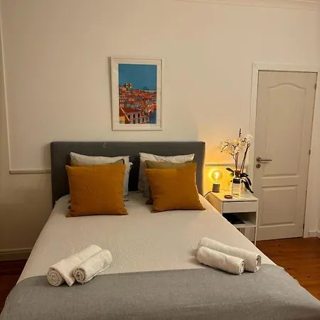 Aconchegante No Chiado * Lisboa